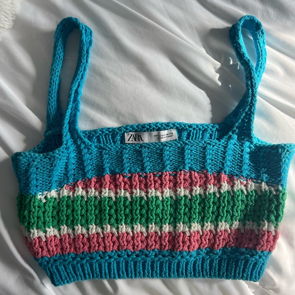 Crochet Zara top. Great for vacation, worn 1x. So cute.